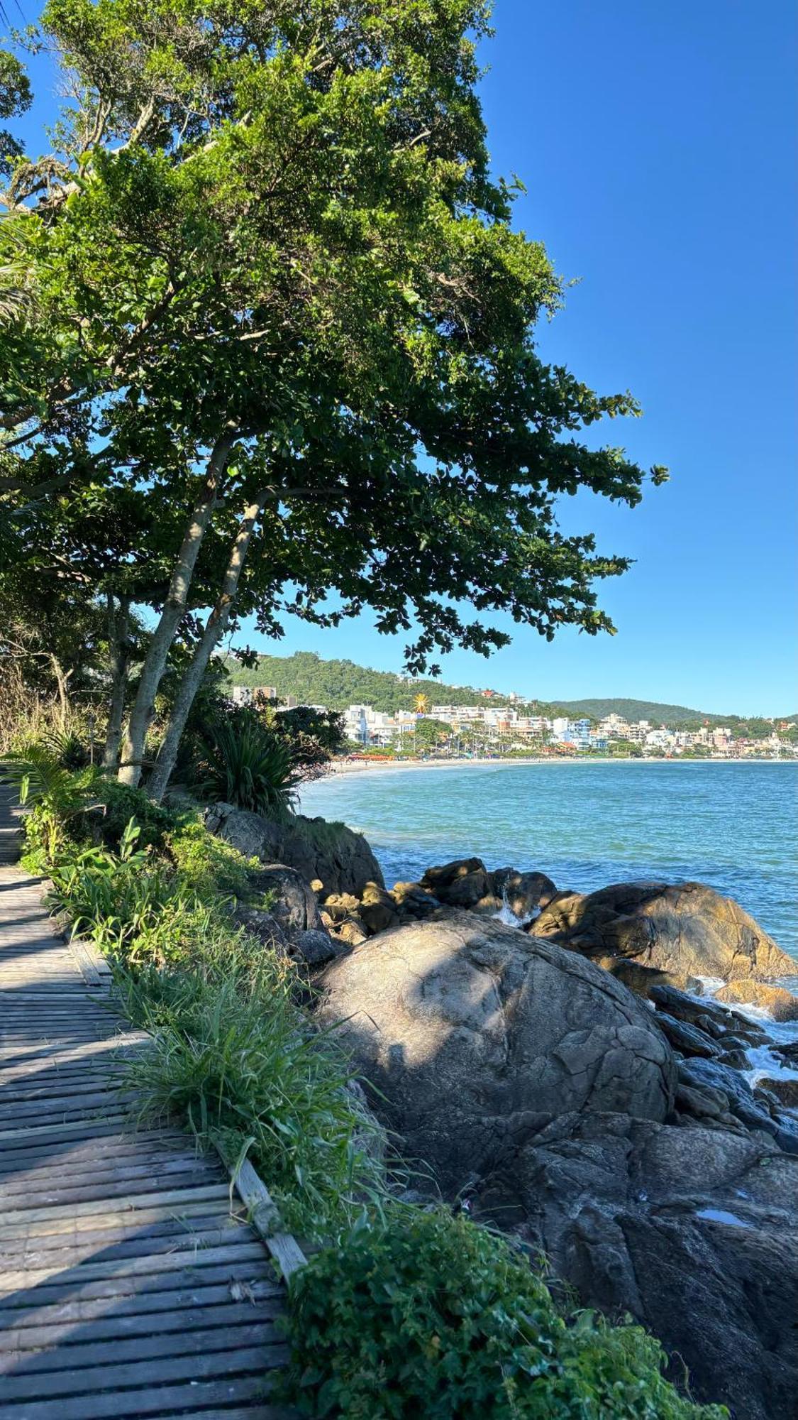 Apto Em Condominio No Centro De Bombinhas, Proximo Da Praia Exteriér fotografie