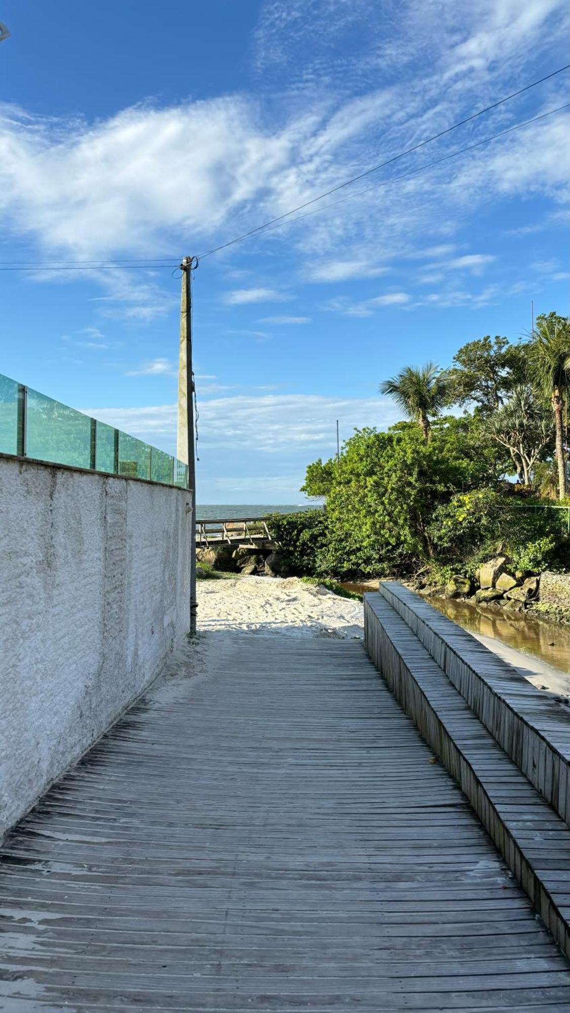 Apto Em Condominio No Centro De Bombinhas, Proximo Da Praia Exteriér fotografie